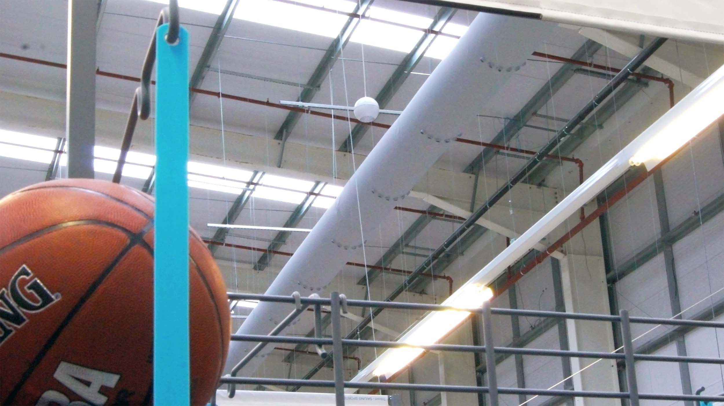 Prihoda fabric duct with nozzles at Decathlon