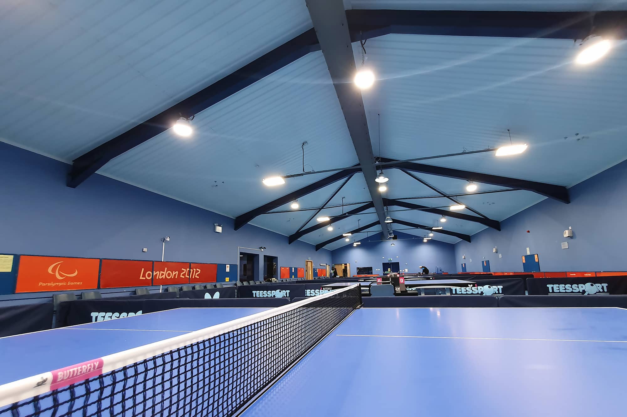 Table tennis hall ventilation with a Prihoda fabric duct